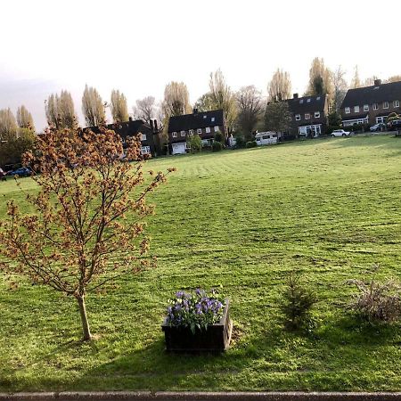 Heathfield Sq London Bagian luar foto