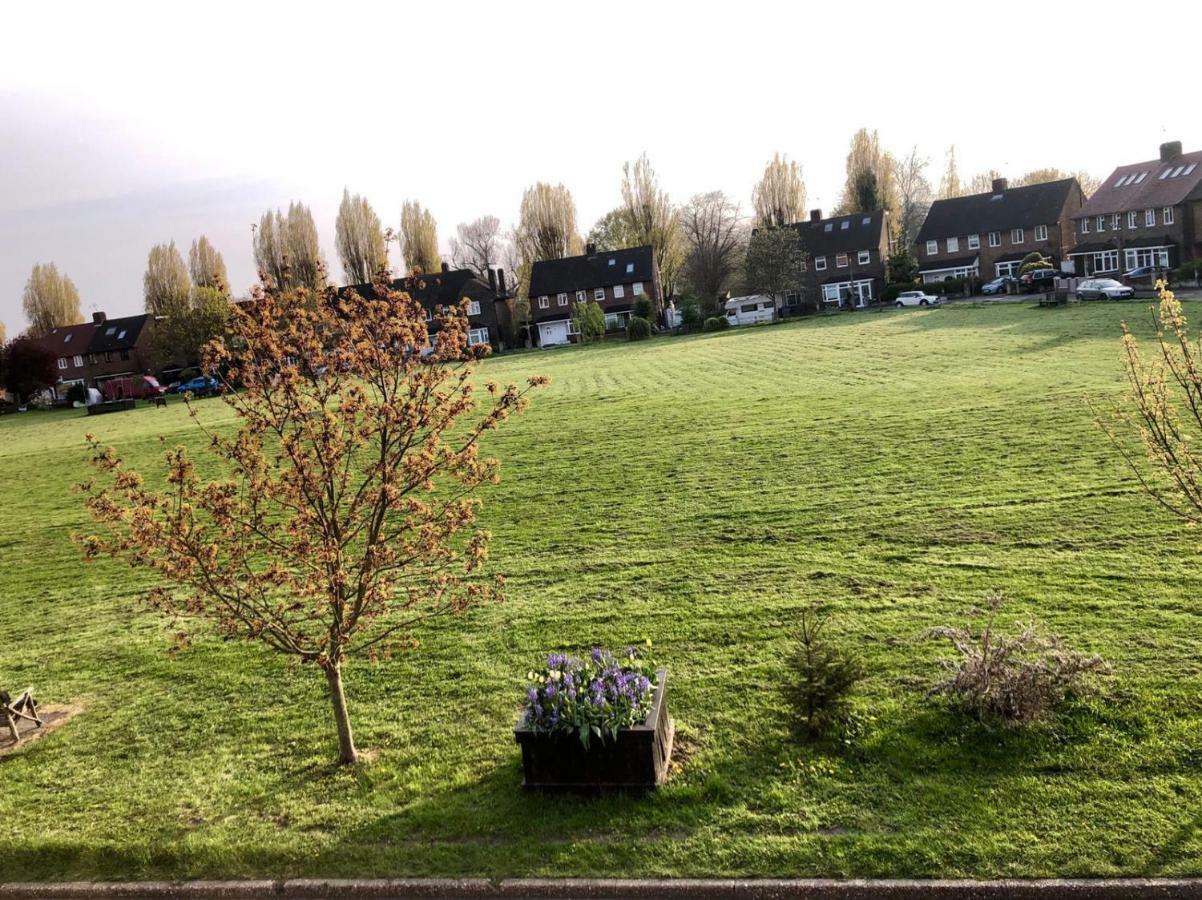 Heathfield Sq London Bagian luar foto